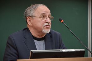 conf2014_18.jpg conf2014_18.jpg