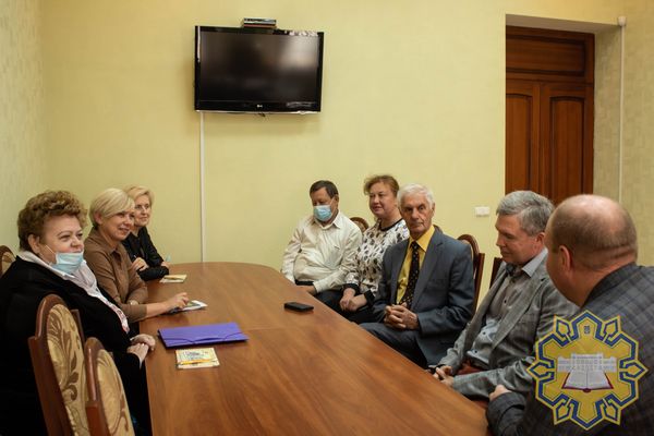 ЦДПУ приймав учасників та гостей Міжрегіонального науково-методичного семінару з професійної освіти
