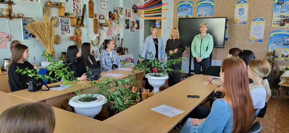 Здобувачі освіти спеціальності 016 Спеціальна освіта в приємному передчутті останньої виробничої практики перед випуском!