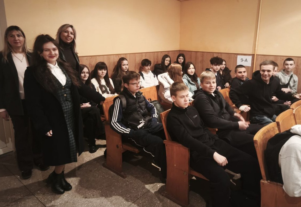 Зустріч із викладачами університету для дев'ятикласників