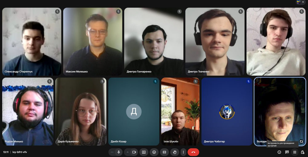 Студенти-бакалаври спеціальності 