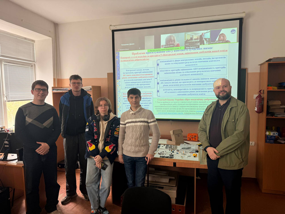 Участь у ІХ Всеукраїнській науково-практичній конференції «Актуальні проблеми та перспективи технологічної і професійної освіти»