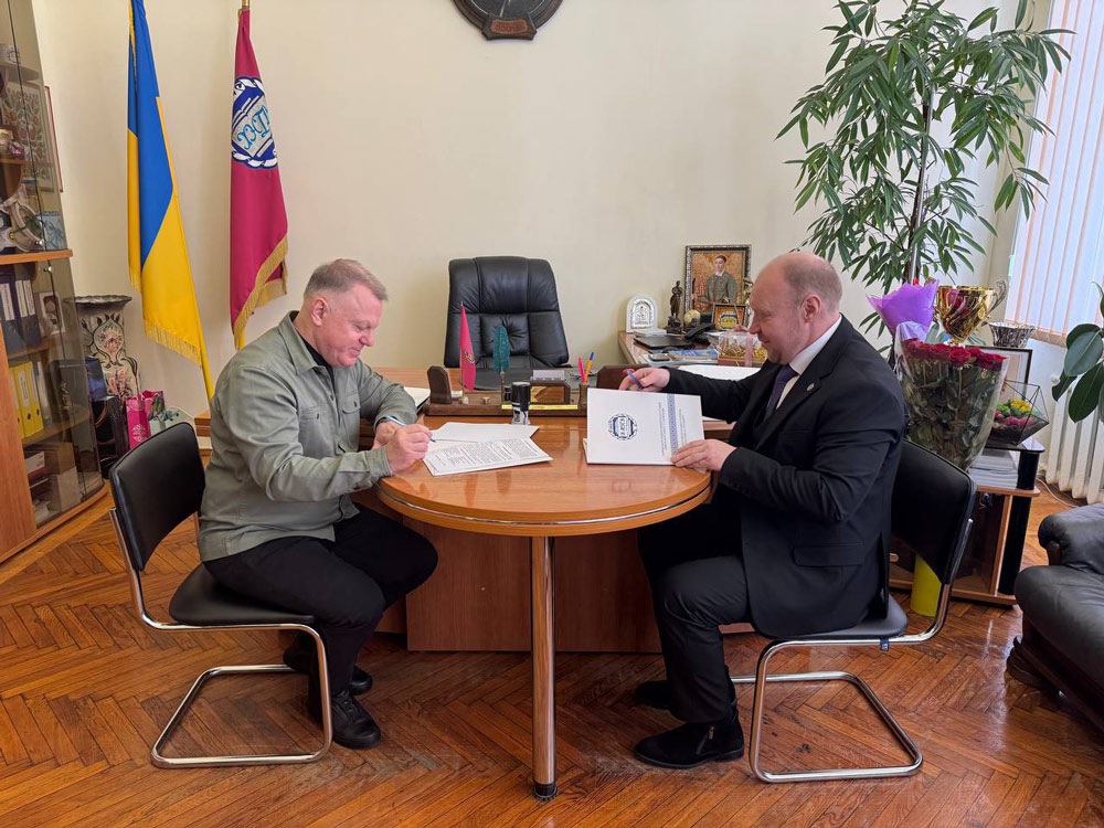Підписано договір про співробітництво з Харківським національним педагогічним університетом імені Г. С. Сковороди